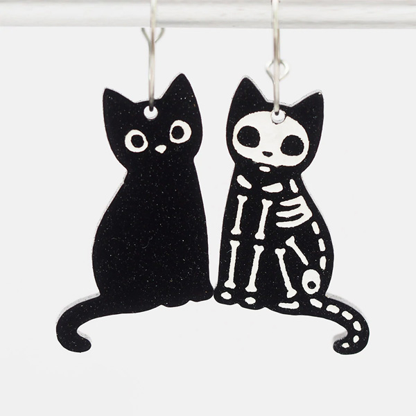 black cat halloween earrings