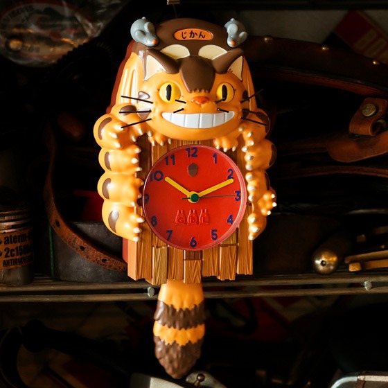 Ghibli Catbus clock