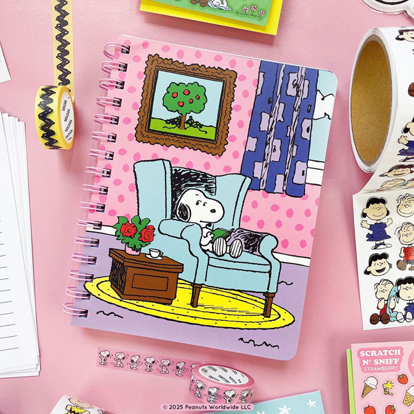 Peanuts stationery