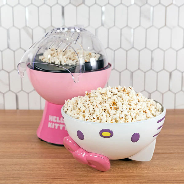 Hello Kitty popcorn maker