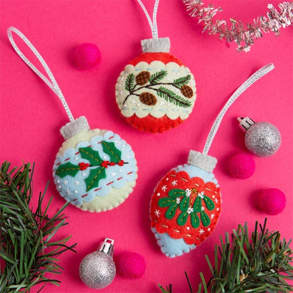 christmas baubles felt sewing patterns