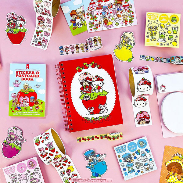 Hello Kitty and Friends x Strawberry Shortcake stationery box
