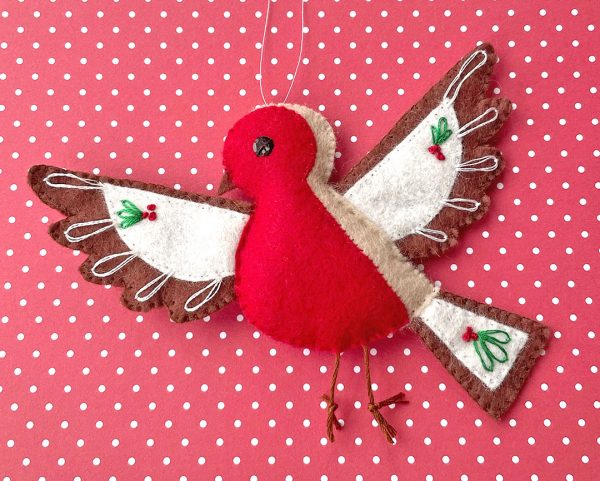Christmas robin felt sewing pattern