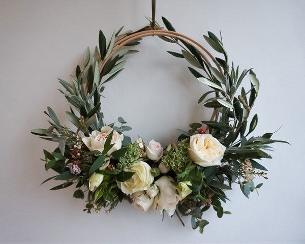 how to make a wreath with flowers
