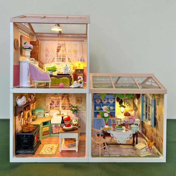 Rolife Super Creator Miniature House Kit