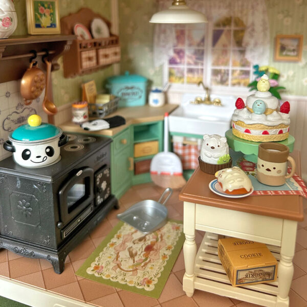 Rolife Super Creator kit with Re-Ment miniatures