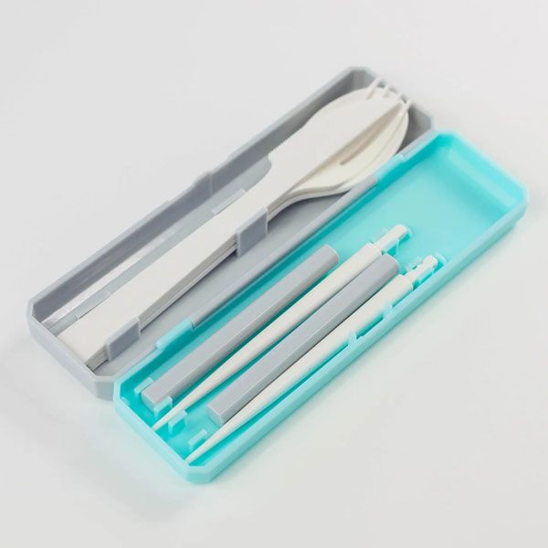 compact travel cutlery set