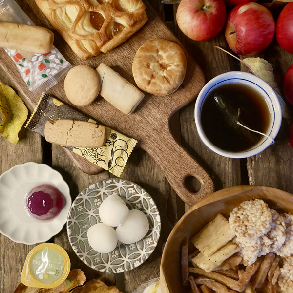 TokyoTreat & Sakuraco Snack Box Highlights