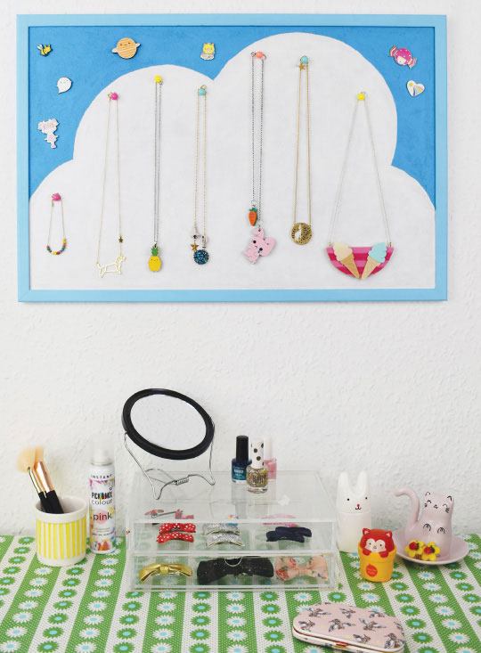 DIY jewellery display board