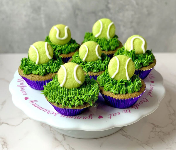 tennis balls cupcakes with macarons