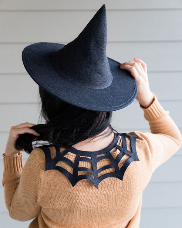 easy DIY Halloween witch costume