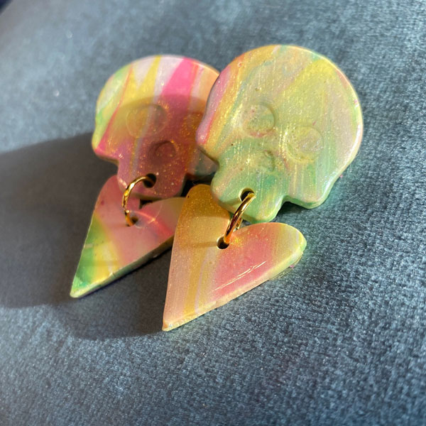Memento Mori skull earrings