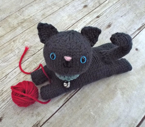 black cat knitting pattern