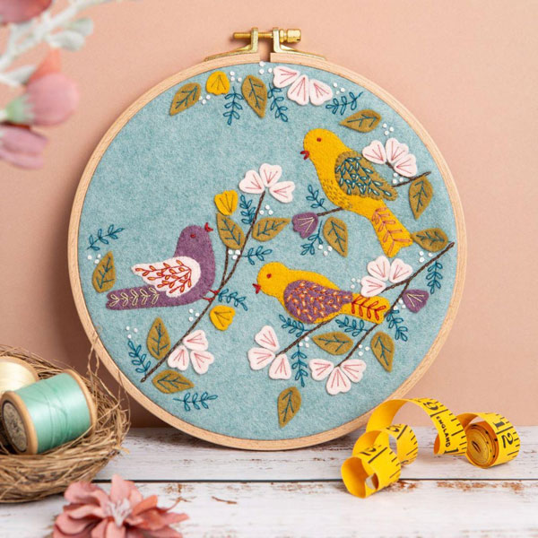 cute birds felt hoop kit