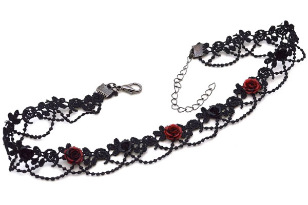black and red roses choker