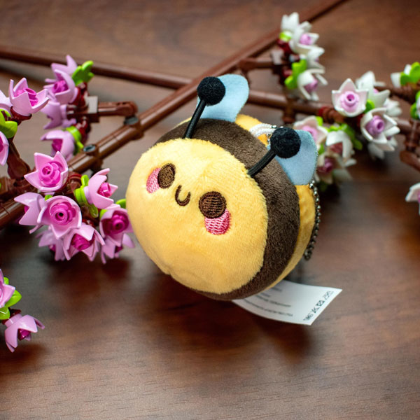 kawaii bumblebee plush keychain