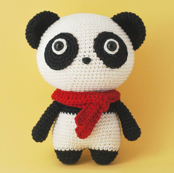 kawaii panda amigurumi crochet pattern