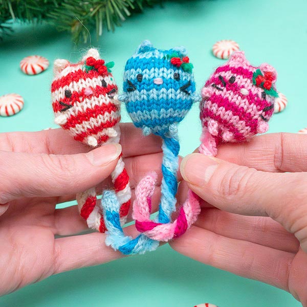 cute christmas knitting patterns
