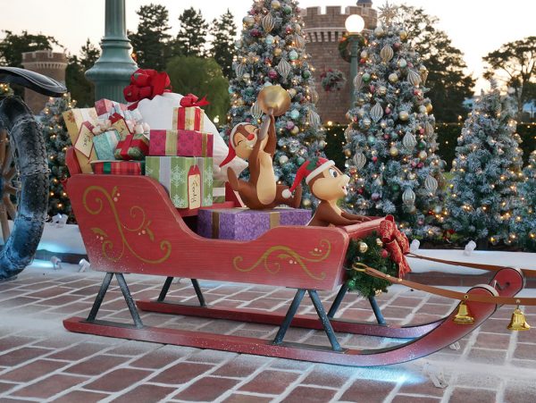 Disney Parks at Christmas