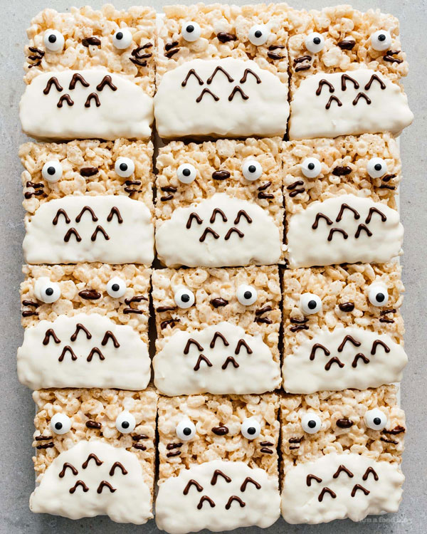 Totoro krispie treats recipe