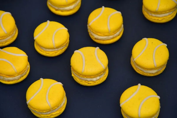 tennis balls lemon macarons
