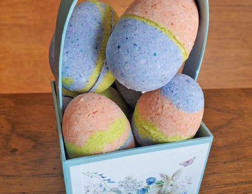 DIY Easter Egg Bath Bombs