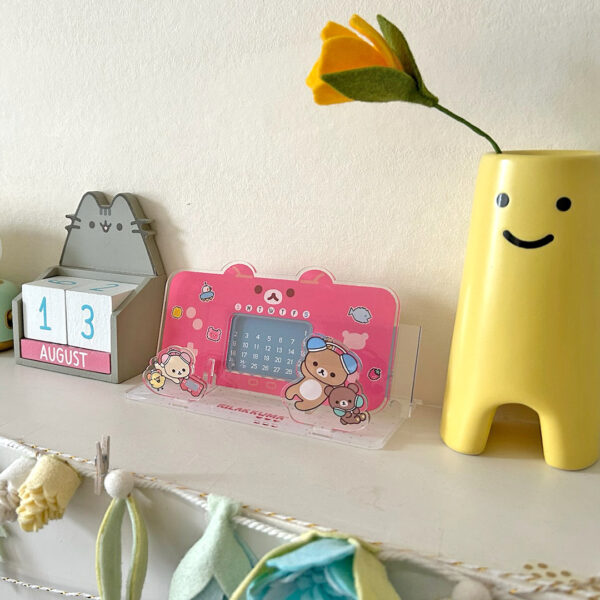 Pusheen Box wooden perpetual calendar
