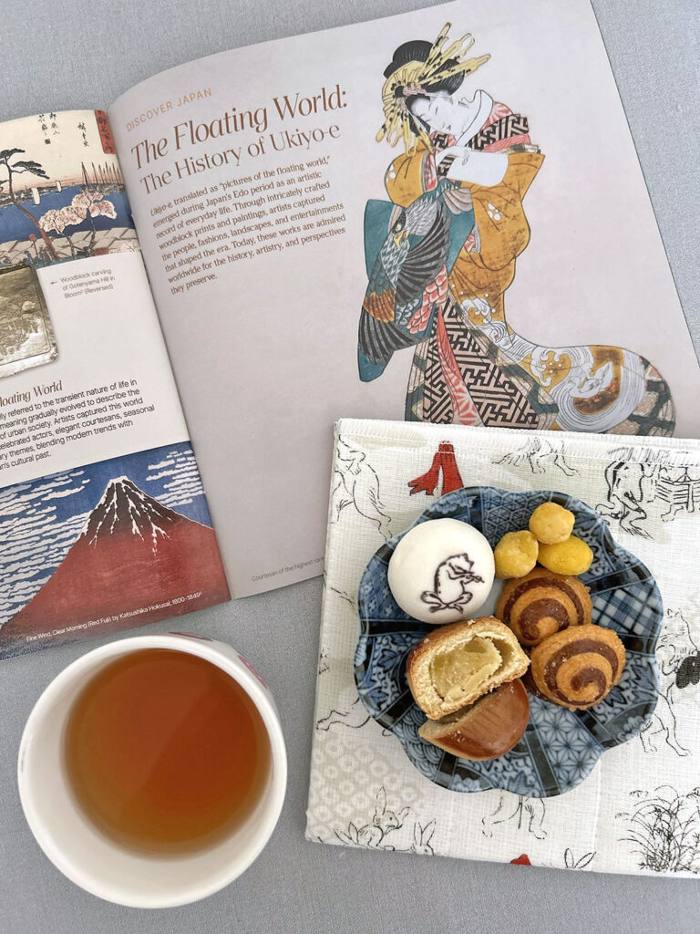 Sakuraco Japanese snack box