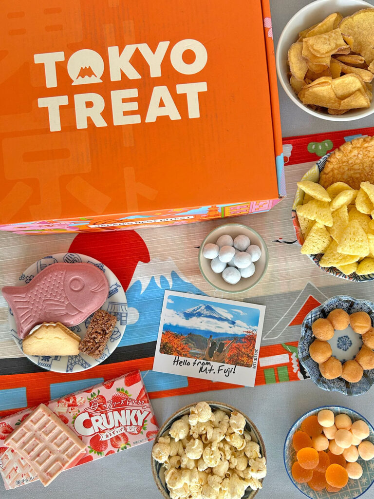 TokyoTreat Japanese snacks subscription box review