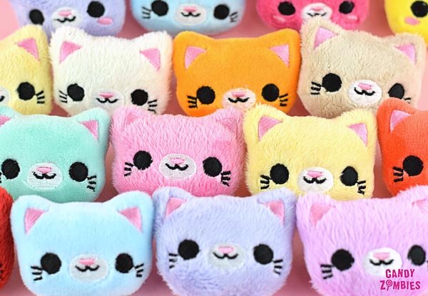 Kawaii hair accessories - plush pastel cats