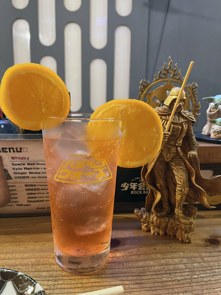 Pachimon Wars Star Wars bar in Osaka